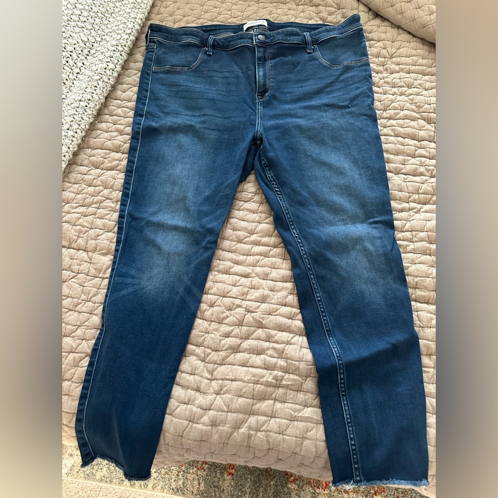 Abercrombie high rise skinny jeggings - raw hem - dark wash